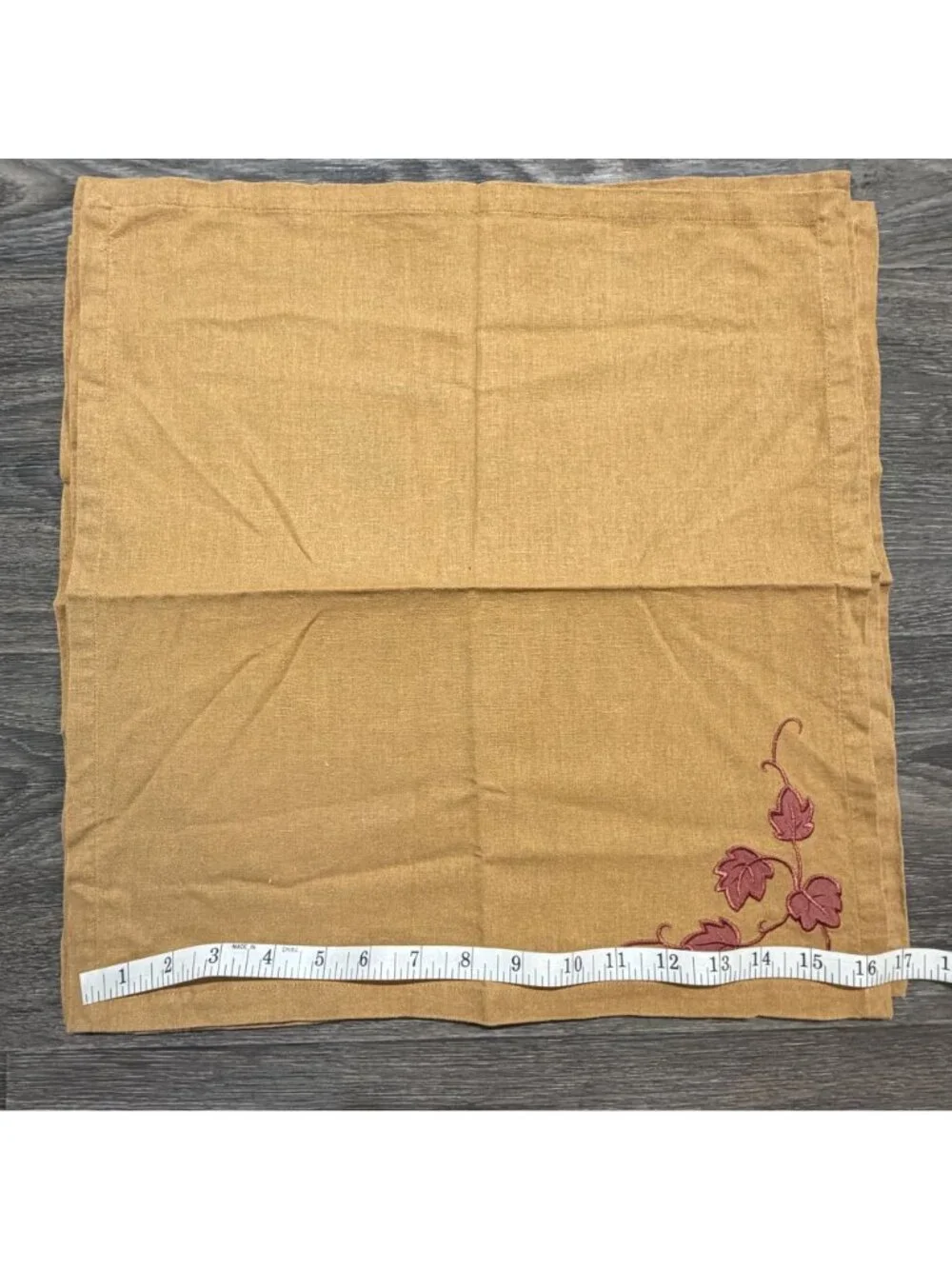 Set 4 Embroidered Linen Blend Napkins Red Leaf Design Harvest Thanksgiving Fall